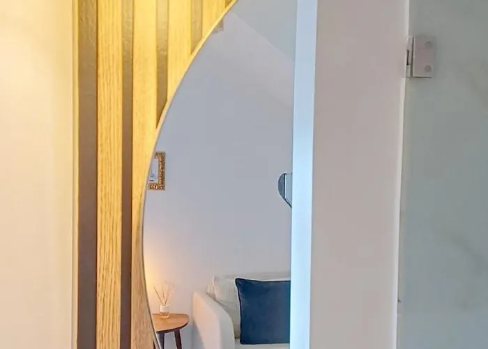 Nura Downtown Lejlighed